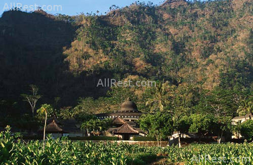 Amanjiwo resort 2